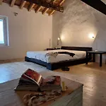 Le Del Campus Maleo